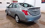 2014 Versa Thumbnail 3