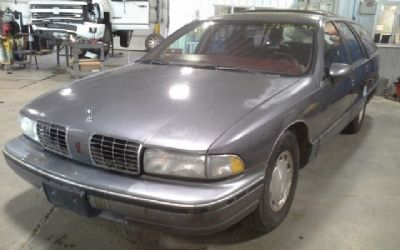 Photo of a 1992 Oldsmobile Custom Cruiser for sale