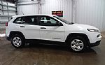 2015 Cherokee Thumbnail 2