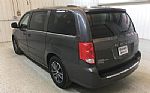 2017 Grand Caravan Thumbnail 4