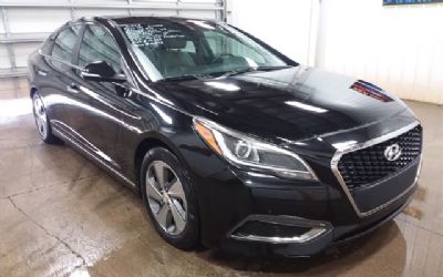 Photo of a 2017 Hyundai Sonata Hybrid Limited for sale