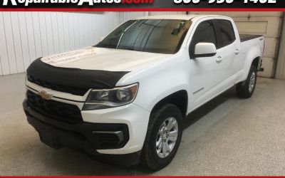 Photo of a 2022 Chevrolet Colorado LT Crew Cab 4WD Repaired Vandalism Damage for sale