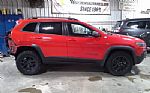 2019 Cherokee Thumbnail 4