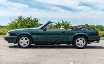 1990 Ford Mustang LX Sport
