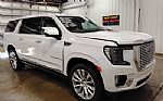 2023 YUKON XL Thumbnail 4