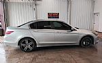2009 Accord Sedan Thumbnail 2
