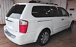 2006 Sedona Thumbnail 3