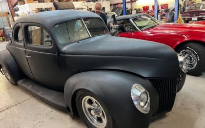 1940 Ford 2 Door Basic