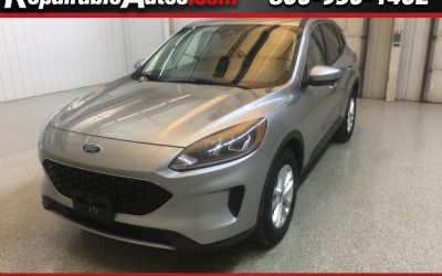 Photo of a 2021 Ford Escape SE AWD Repairable Hail Damage for sale