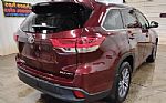 2018 Highlander Thumbnail 3