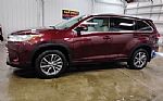 2018 Highlander Thumbnail 5