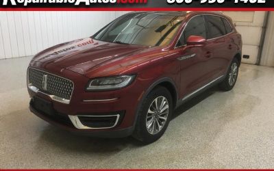 Photo of a 2019 Lincoln Nautilus Select AWD Repairable Storm Damage for sale