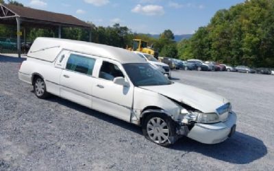 Photo of a 2006 Lincoln Town Car Executive W-Livery PKG for sale