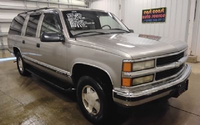 Photo of a 1999 Chevrolet Suburban for sale