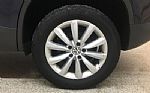 2011 Tiguan Thumbnail 16