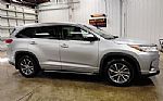2017 HIGHLANDER Thumbnail 2