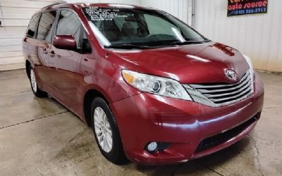 Photo of a 2014 Toyota Sienna XLE for sale