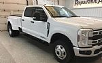2025 F-350 SD Thumbnail 2