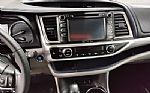 2019 Highlander Thumbnail 12