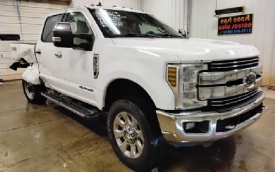 2019 Ford F-350 Super Duty Lariat