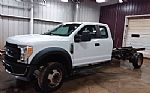 2017 F550 Thumbnail 3