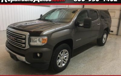 Photo of a 2015 GMC Canyon SLT Crew Cab 4WD Repairable Theft for sale