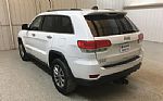 2016 Grand Cherokee Thumbnail 4