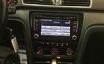 2014 Passat Thumbnail 15
