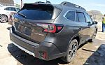 2021 Outback Thumbnail 3