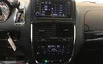 2016 Grand Caravan Thumbnail 15