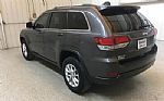 2021 Grand Cherokee Thumbnail 3