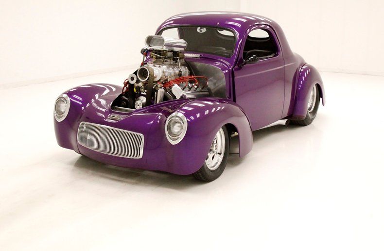 1941 441 Coupe Image