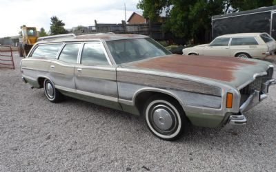 Photo of a 1971 Ford LTD Woody Station Wagon for sale