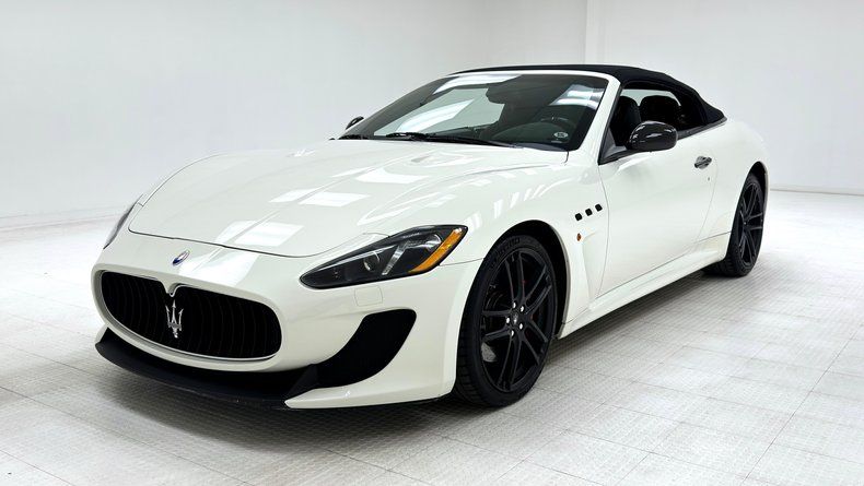 2015 GranTurismo Image