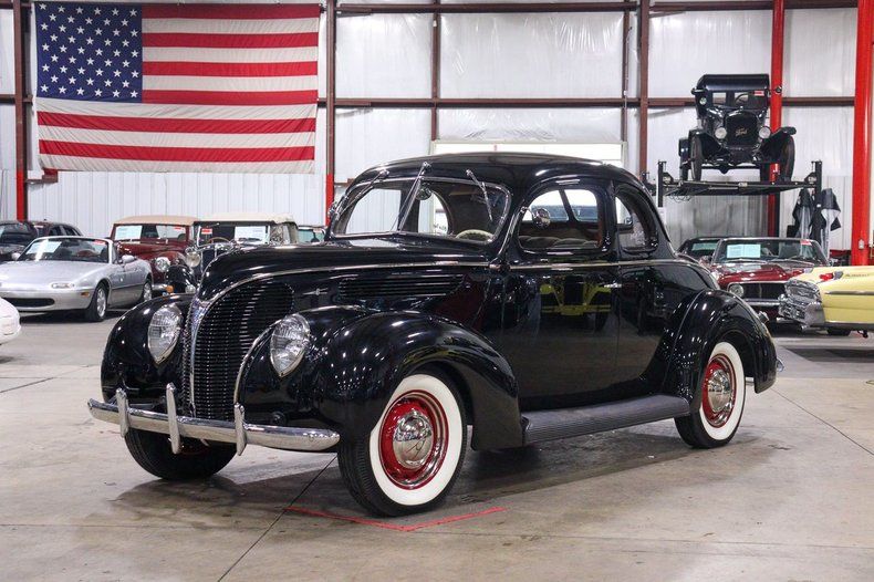 1938 Deluxe Coupe Image