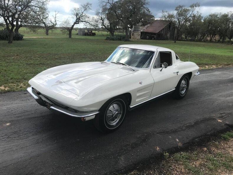 1964 Corvette Image