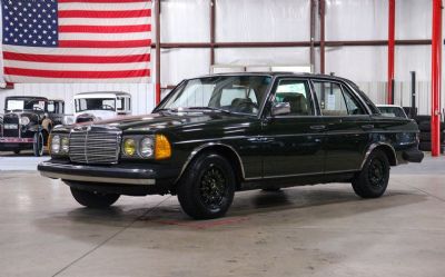 1983 Mercedes-Benz 240D 