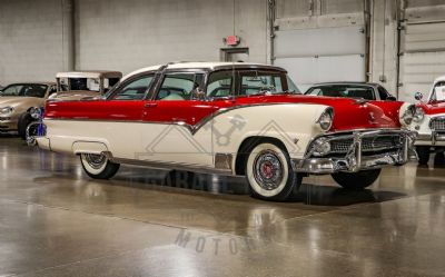 1955 Ford Fairlane Crown Victoria 