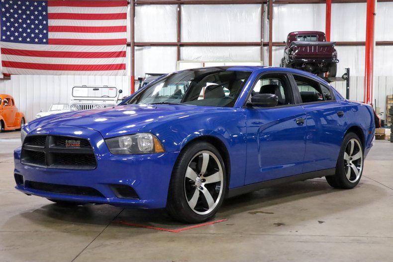 2014 Charger Image