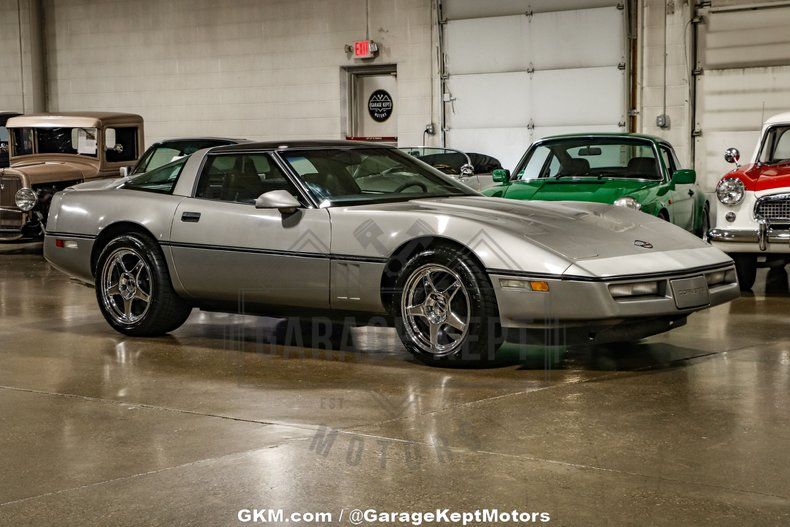 1985 Corvette Image