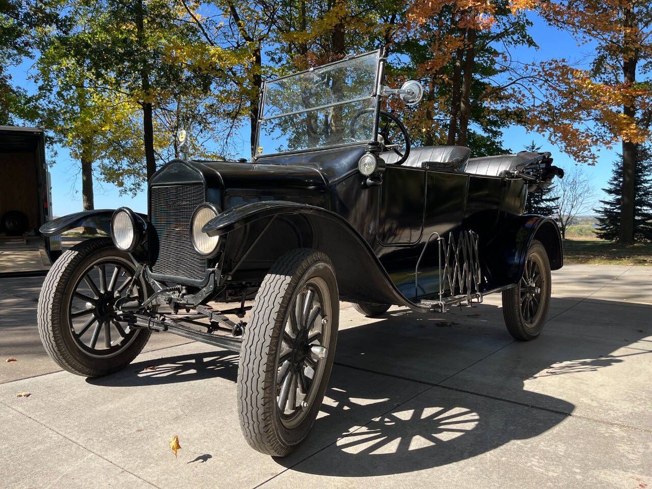 1925 Model T Image