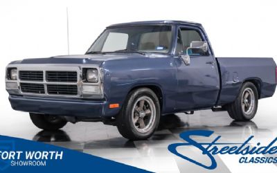 1989 Dodge D150 Hemi Restomod 