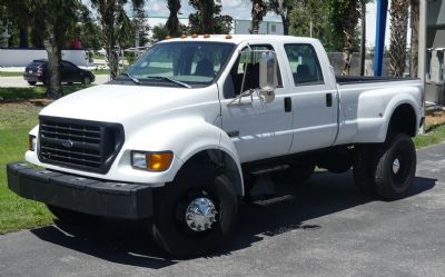 2000 Ford F650 Super Duty Crew Cab Duall 2000 Ford F650 Super Duty Crew Cab Dually