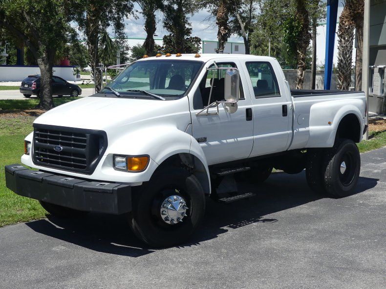 2000 F650 Super Duty Crew Cab Duall Image