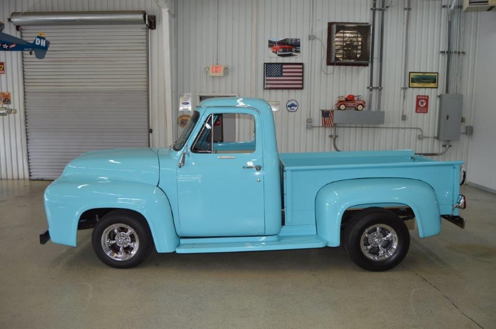 1955 F-100 Image