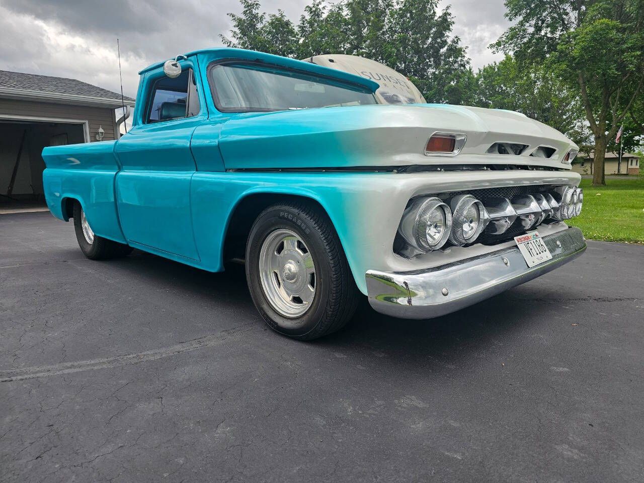 1966 C/K 10 Series Image