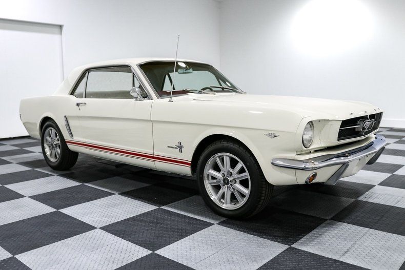 1965 Mustang Image