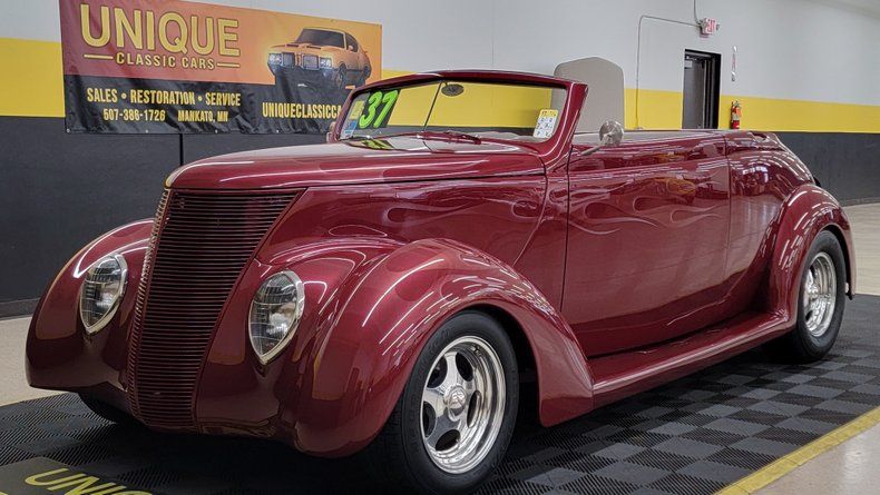 1937 Cabriolet Street Rod Image