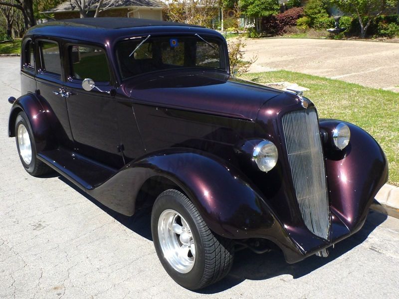 1935 Sedan Image