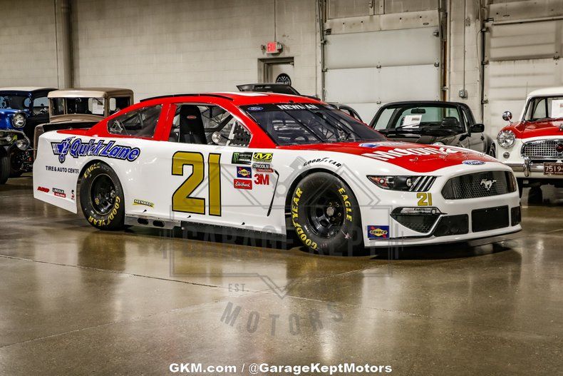 2014 Cup Car Image